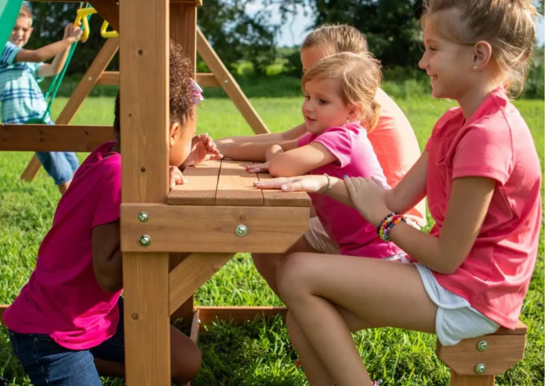 Brookhaven Fun_niñas_sentadas